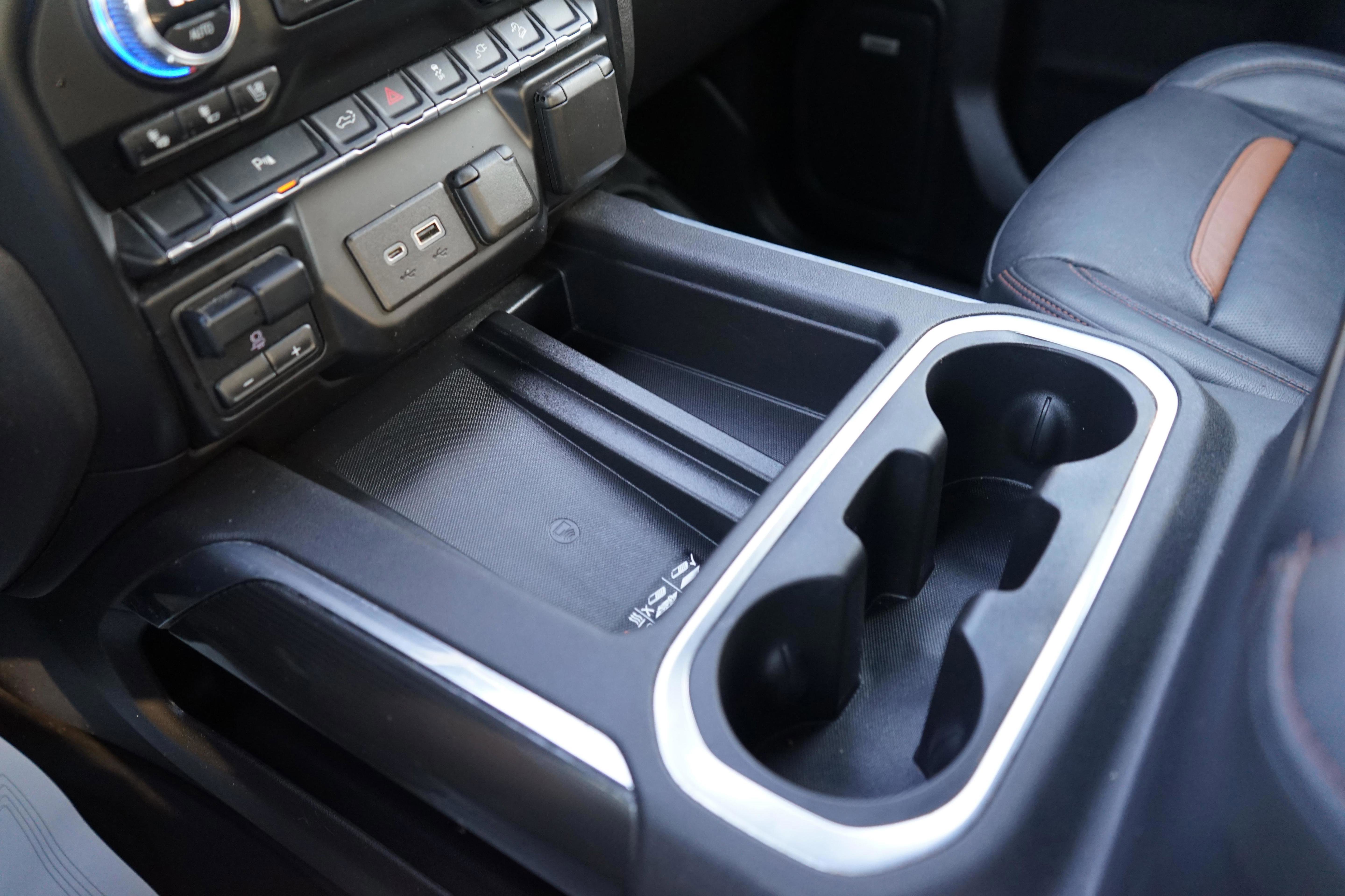 Used 2022 GMC Sierra 1500 AT4 w/ AT4 Premium Package image 17