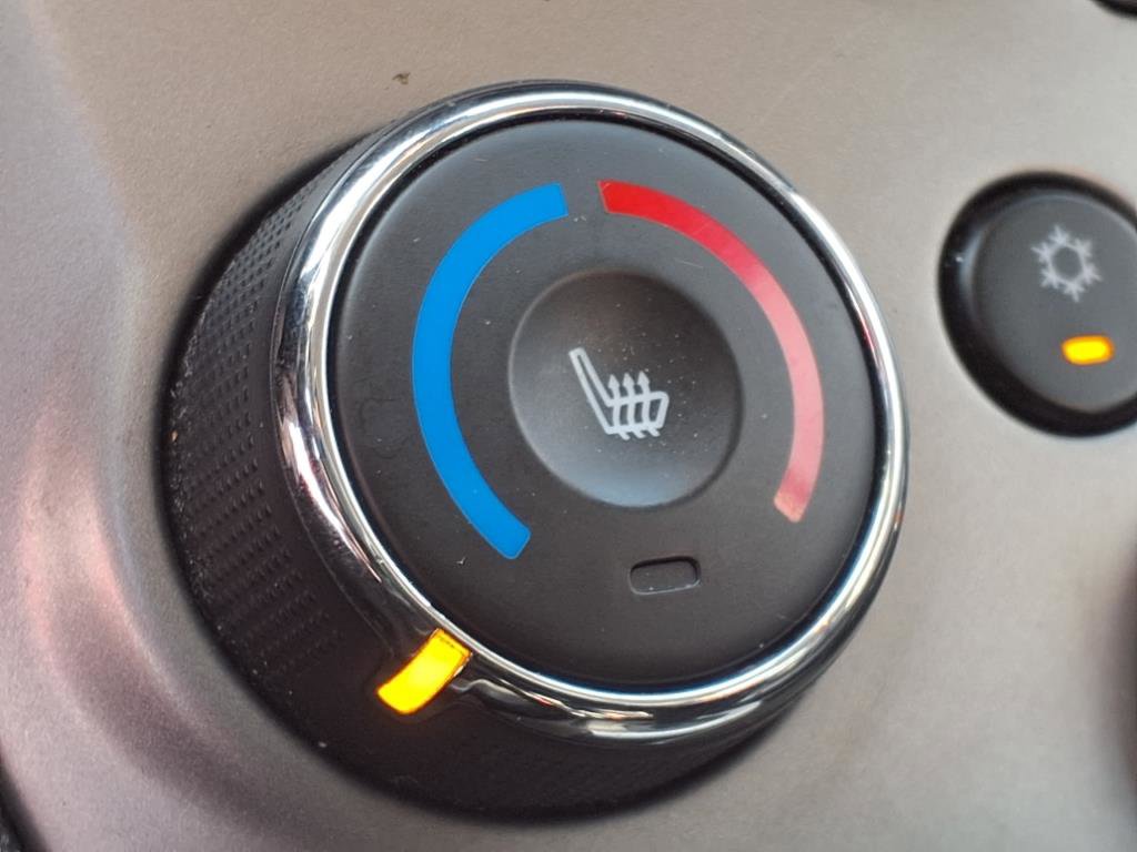 Used 2013 Chevrolet Sonic LTZ image 8