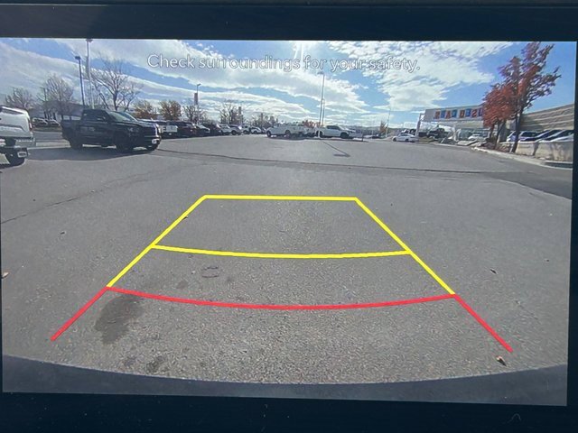 Used 2024 Kia Sorento S image 14