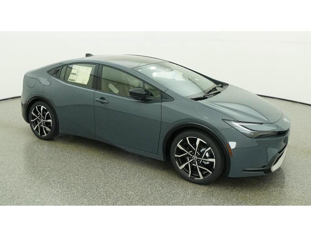 New 2026 Toyota Prius Plug-In Hybrid FWD image 12