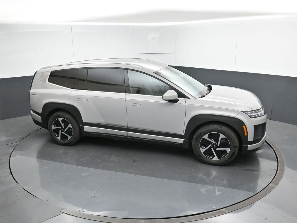 New 2026 Hyundai Ioniq 9 SE image 23