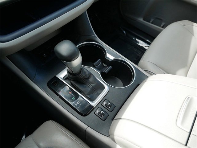 Used 2015 Toyota Highlander XLE image 21