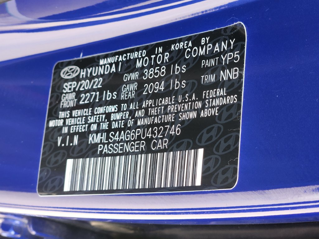 Used 2023 Hyundai Elantra SEL w/ Convenience Package FWD image 32