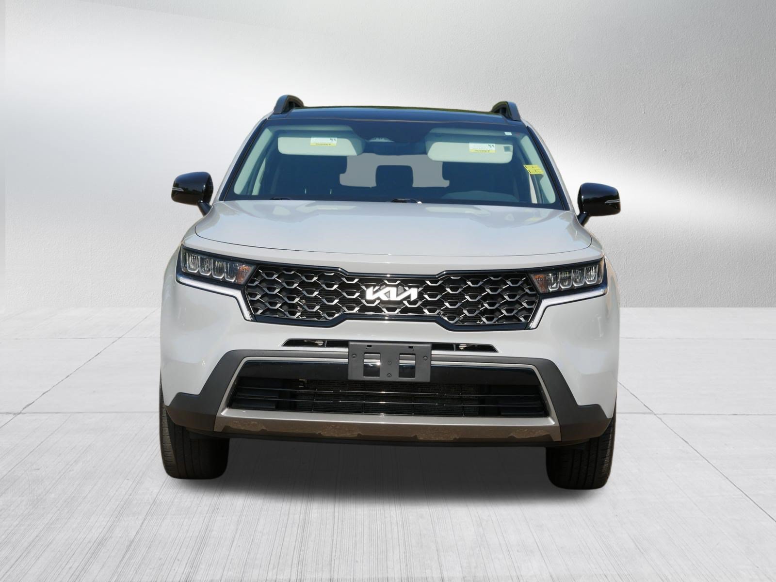 Certified 2023 Kia Sorento S w/ Panoramic Sunroof Package AWD/4WD image 2