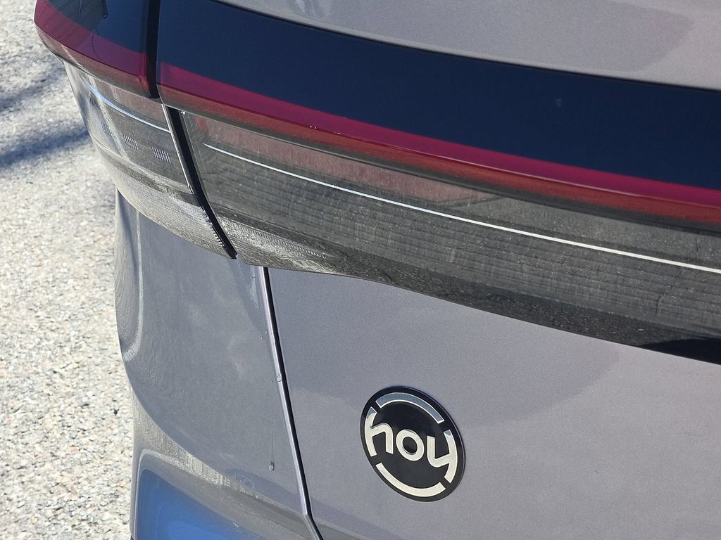 New 2026 Volkswagen Taos SEL AWD/4WD image 9