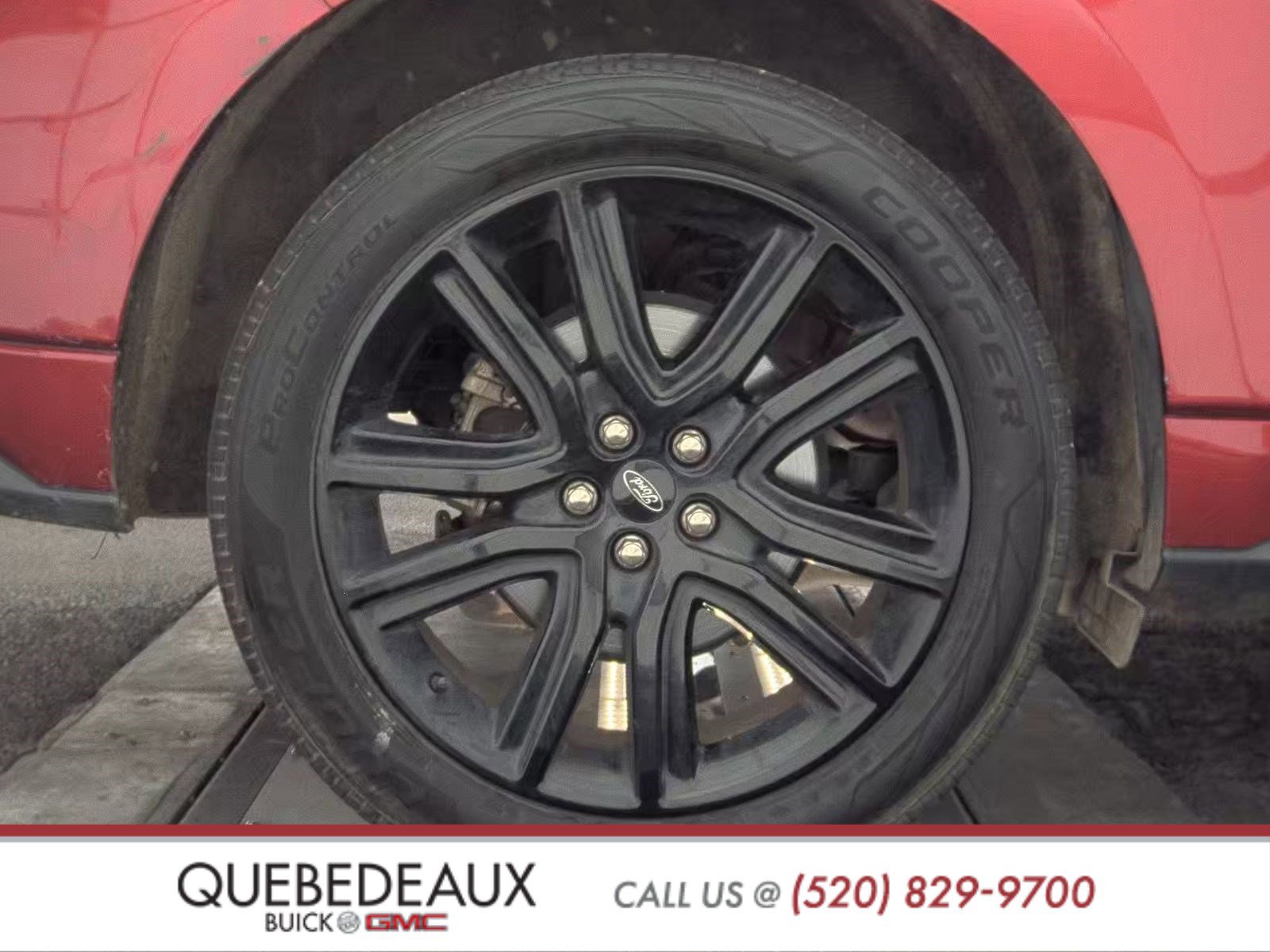 Used 2020 Ford Edge ST-Line image 11