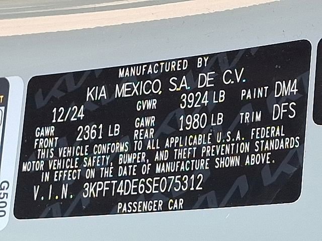 Used 2025 Kia K4 LXS image 26