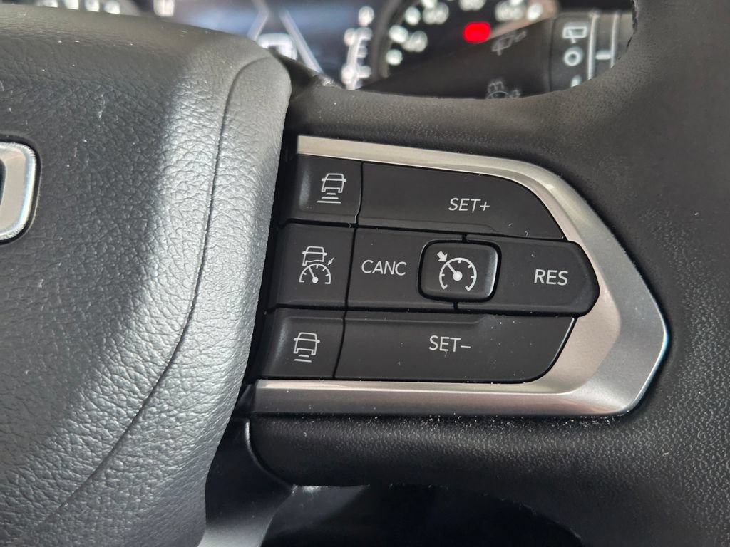 Certified 2023 Jeep Compass Limited AWD/4WD image 12