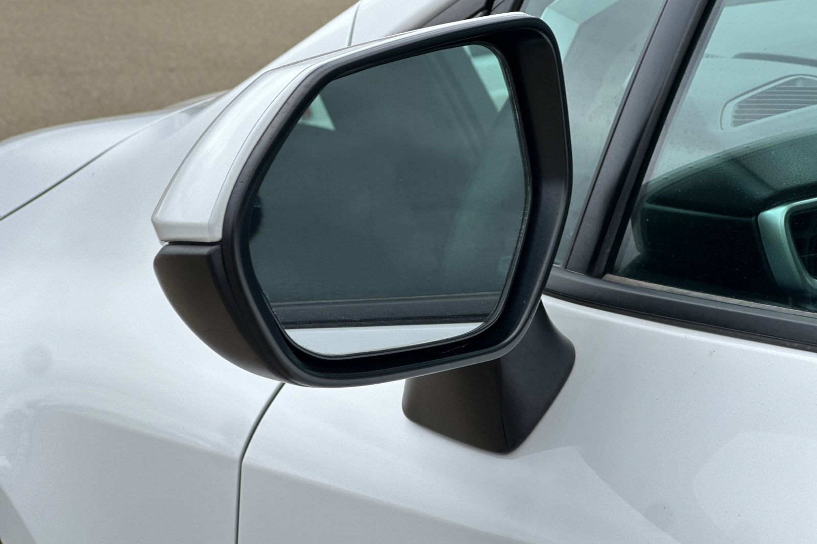 Used 2024 Toyota Corolla LE FWD image 52