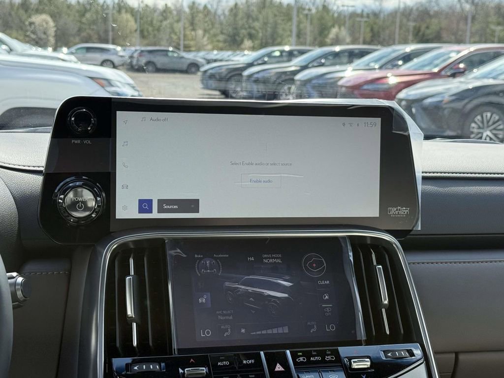 New 2026 Lexus LX 700h Luxury image 10