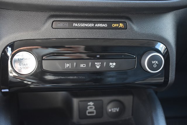 Used 2024 Ford Escape Platinum w/ Premium Technology Package AWD/4WD image 28