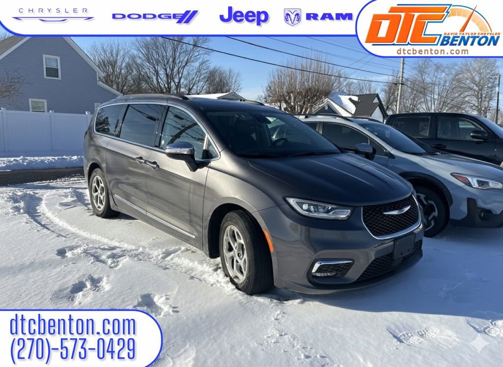 Used 2023 Chrysler Pacifica Limited
