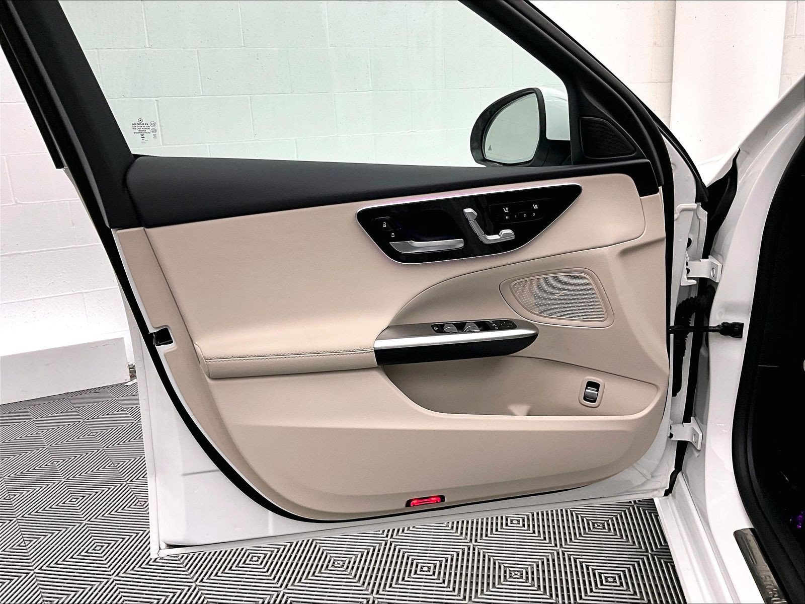 Certified 2024 Mercedes-Benz C 300 Sedan image 24