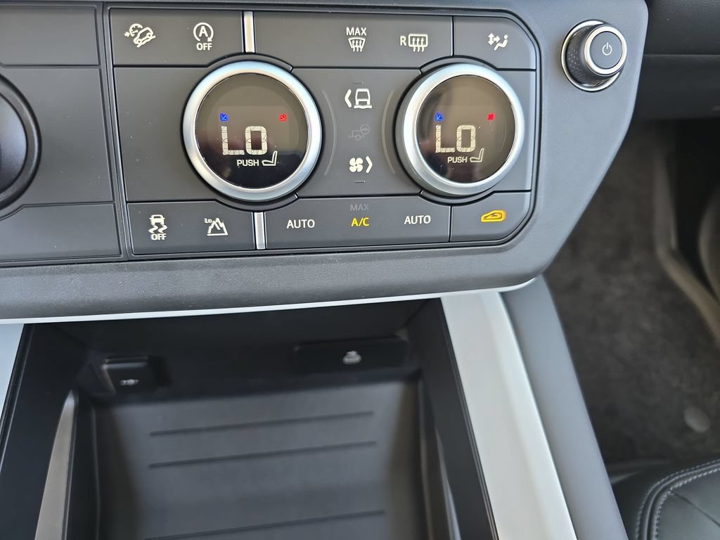 New 2026 Land Rover Defender 110 S AWD/4WD image 24