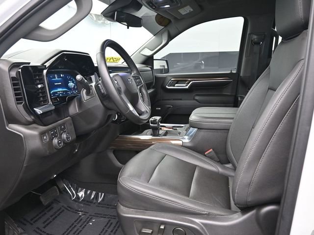 Used 2023 Chevrolet Silverado 1500 RST image 17