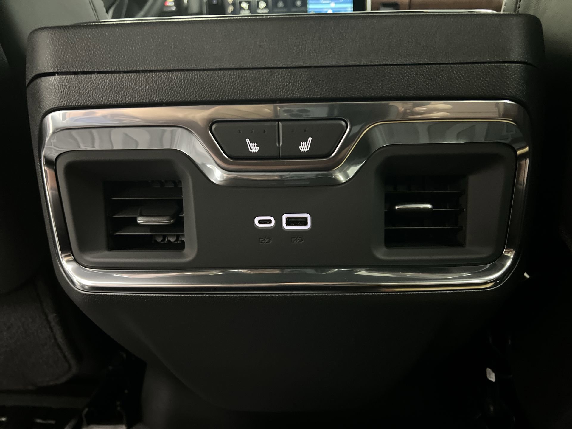 New 2026 GMC Sierra 2500 Denali Ultimate image 59