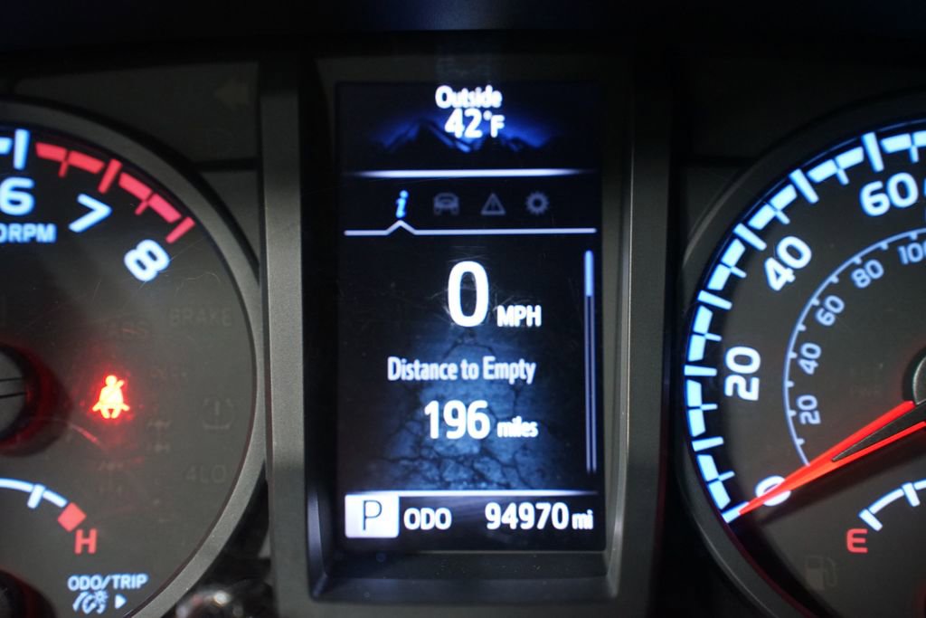 Used 2021 Toyota Tacoma SR image 16