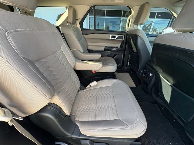 Used 2020 Ford Explorer XLT image 6