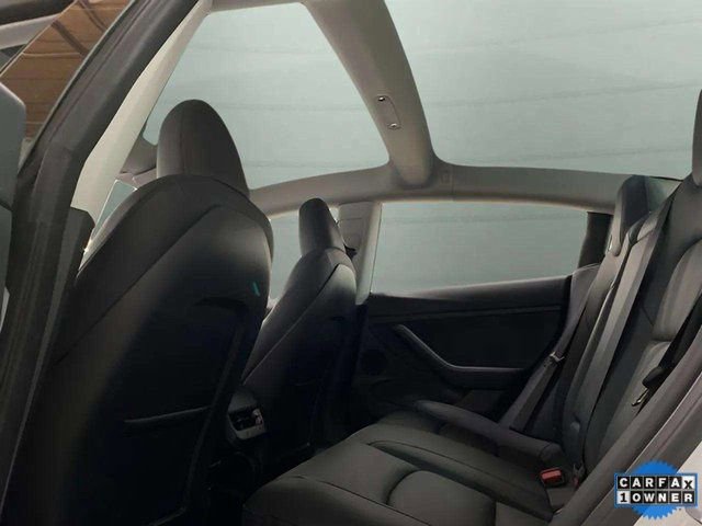 Used 2023 Tesla Model 3 Performance image 25