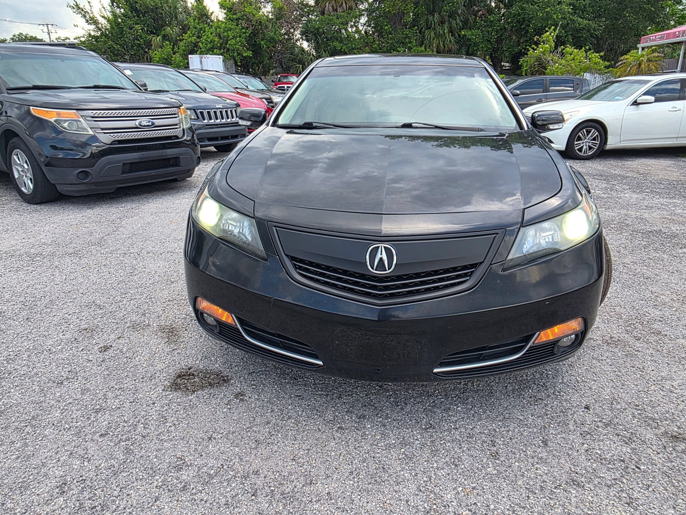 Used 2012 Acura TL FWD image 2