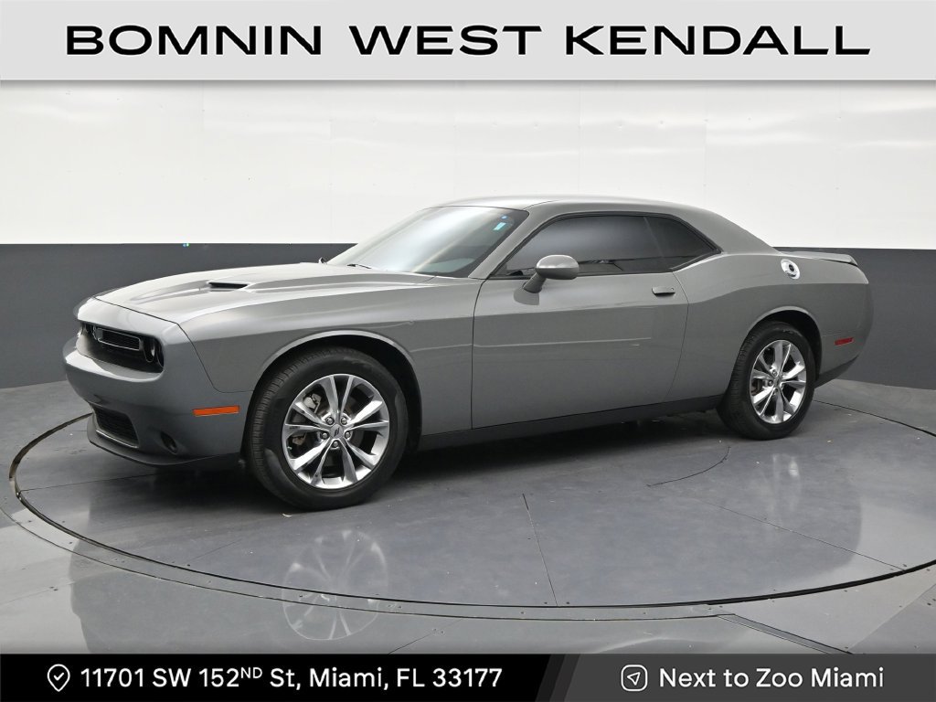 Used 2023 Dodge Challenger SXT AWD/4WD image 1