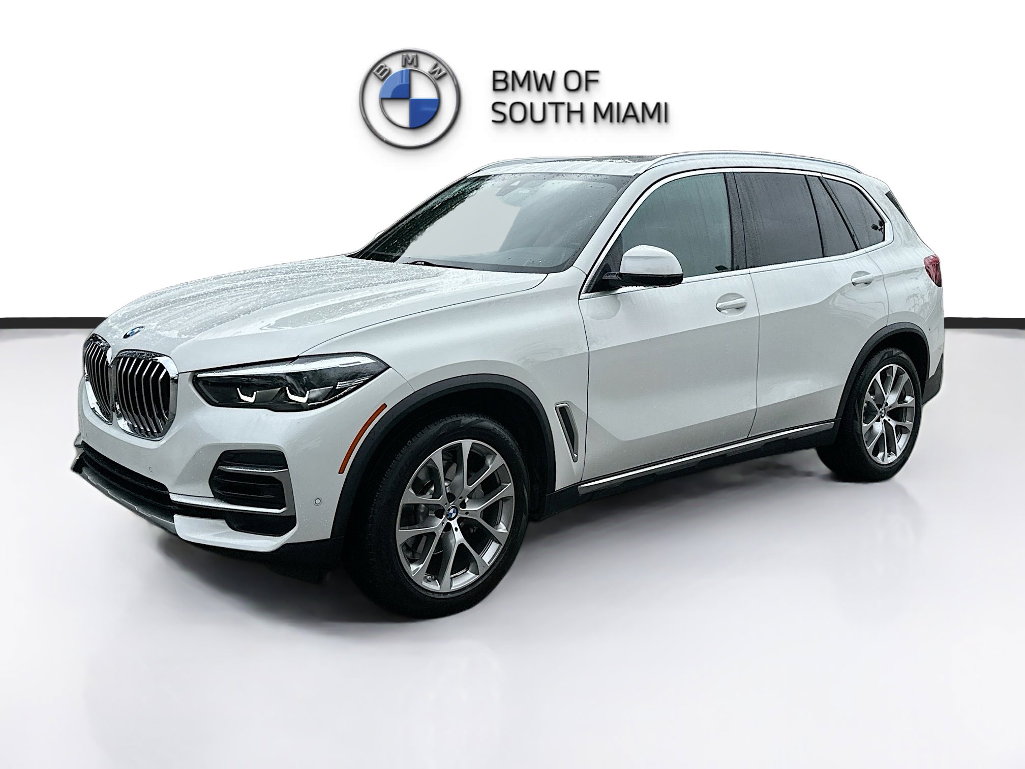 Certified 2023 BMW X5 xDrive40i w/ Parking Assistance Package image 3