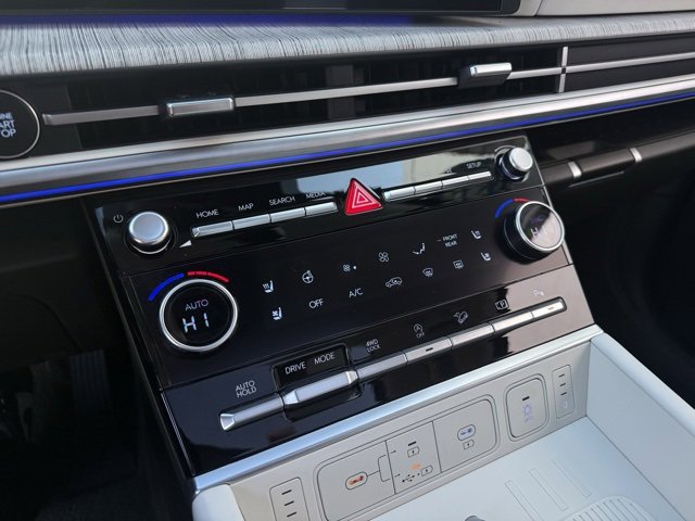 Certified 2025 Hyundai Santa Fe Calligraphy image 25