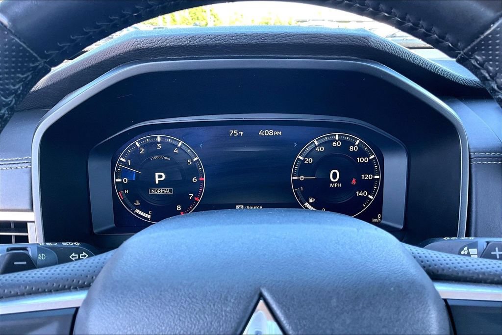Used 2024 Mitsubishi Outlander SEL FWD image 21