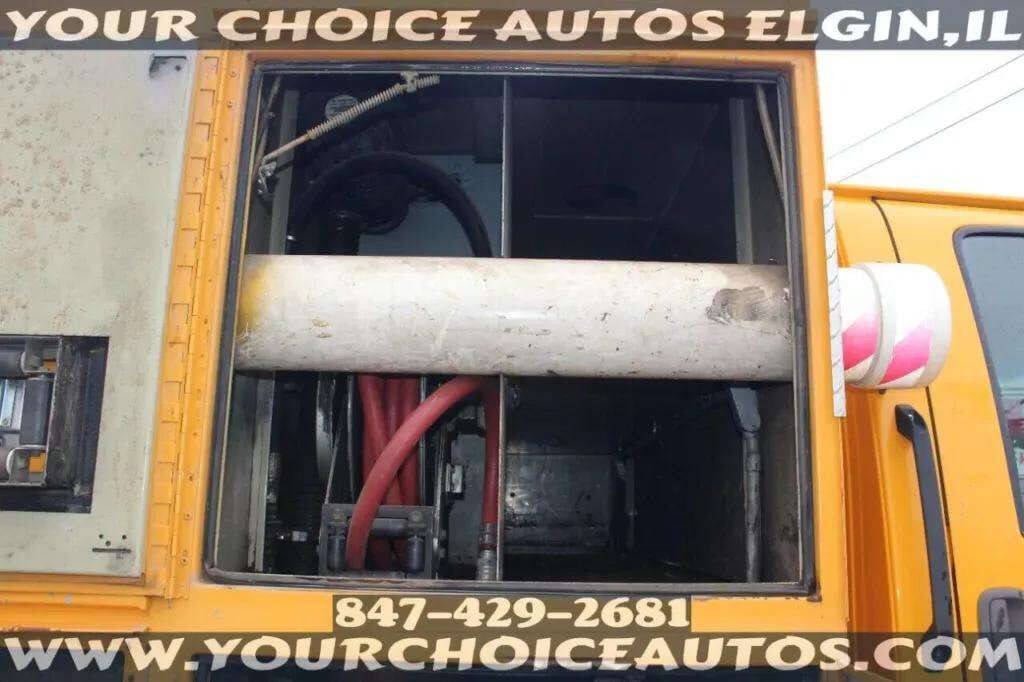 Used 2006 Chevrolet Kodiak C4500 2WD Regular Cab image 15