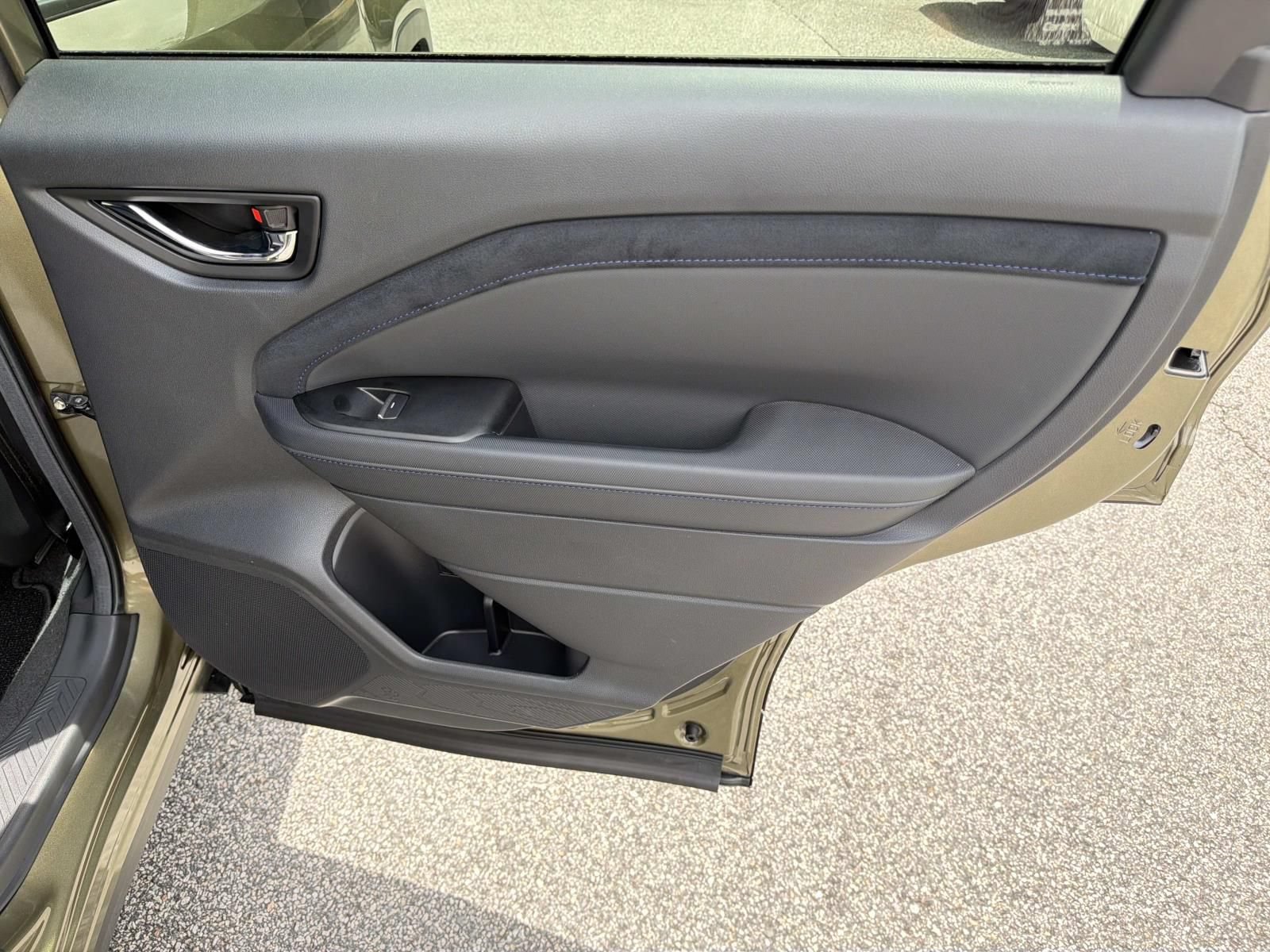 Used 2026 Subaru Forester Limited AWD/4WD image 17