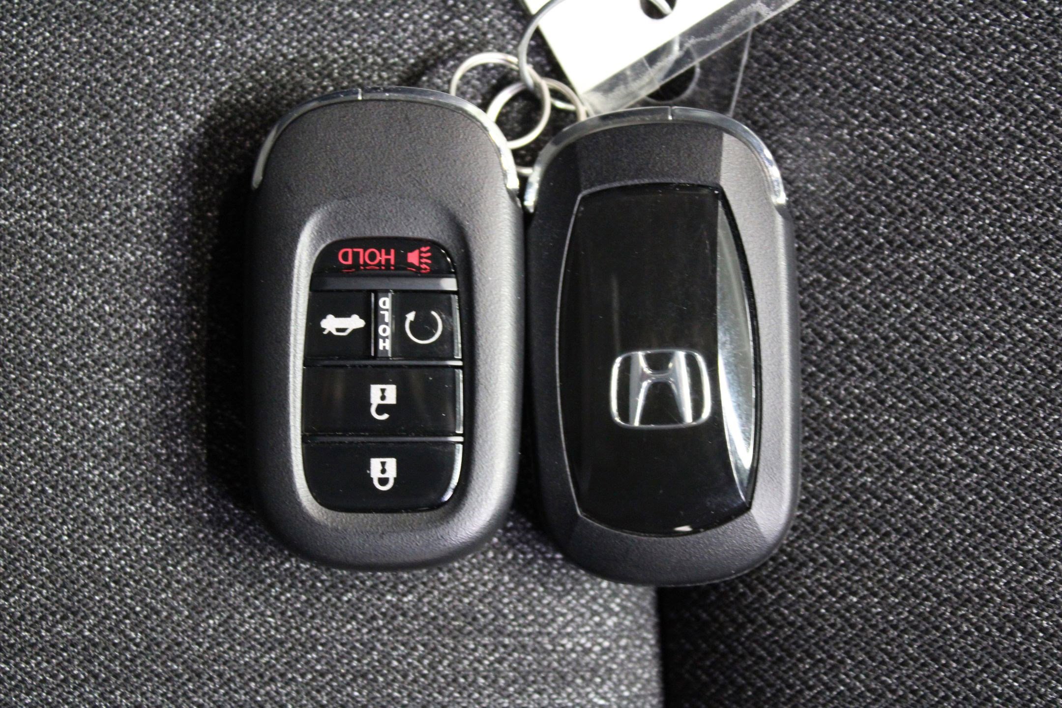 New 2025 Honda Accord SE image 32