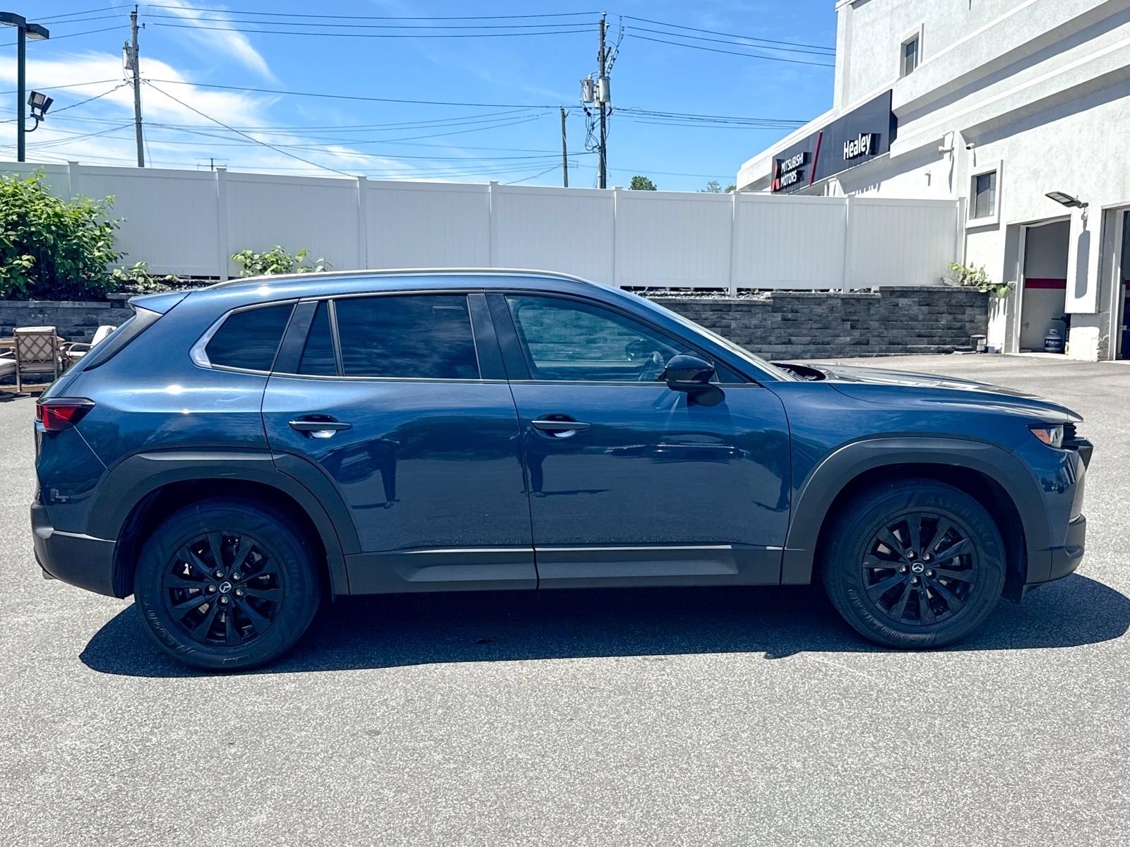 Used 2025 MAZDA CX-50 AWD 2.5 S w/ Premium Package image 8