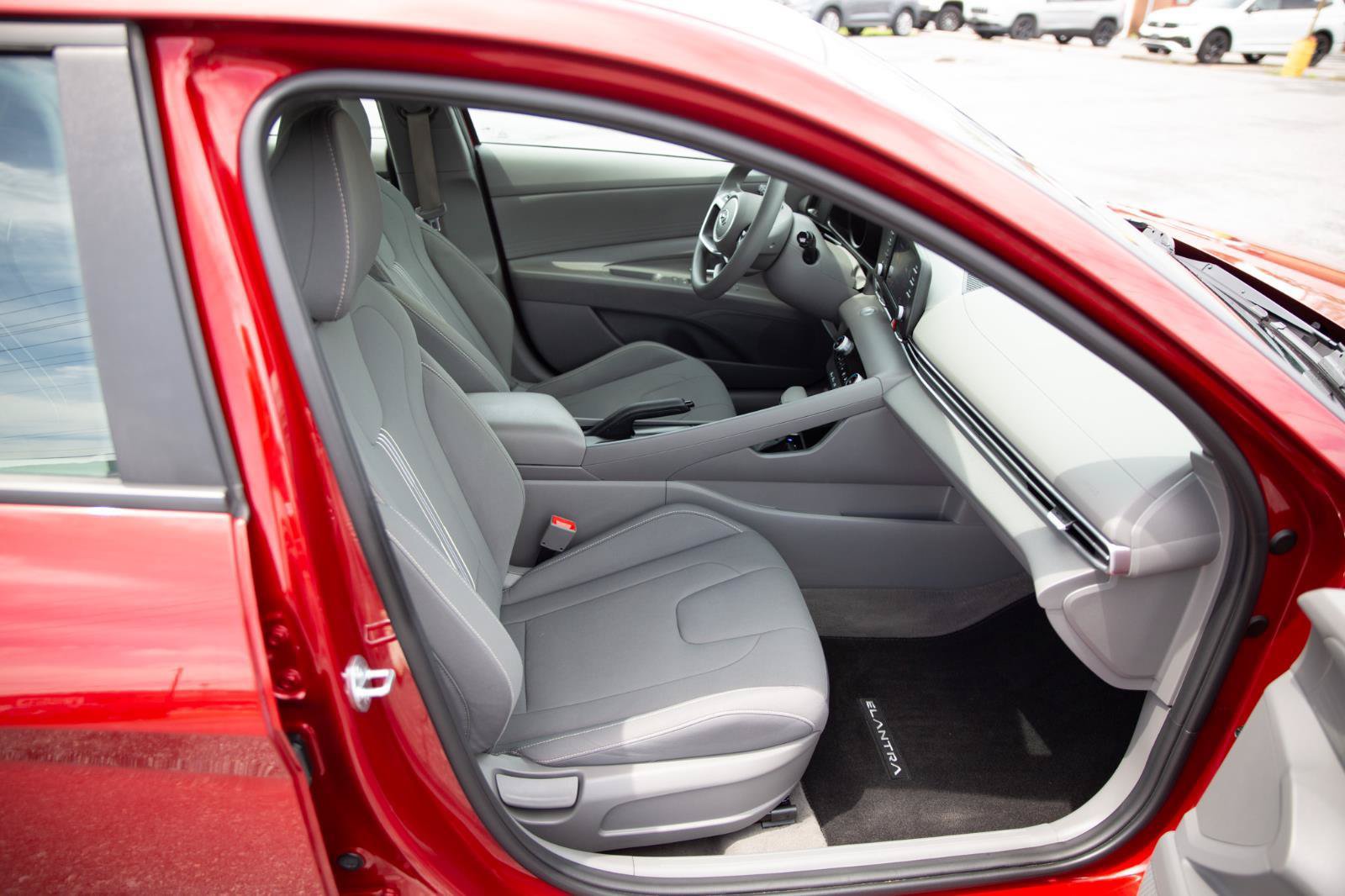 Used 2023 Hyundai Elantra SEL FWD image 24