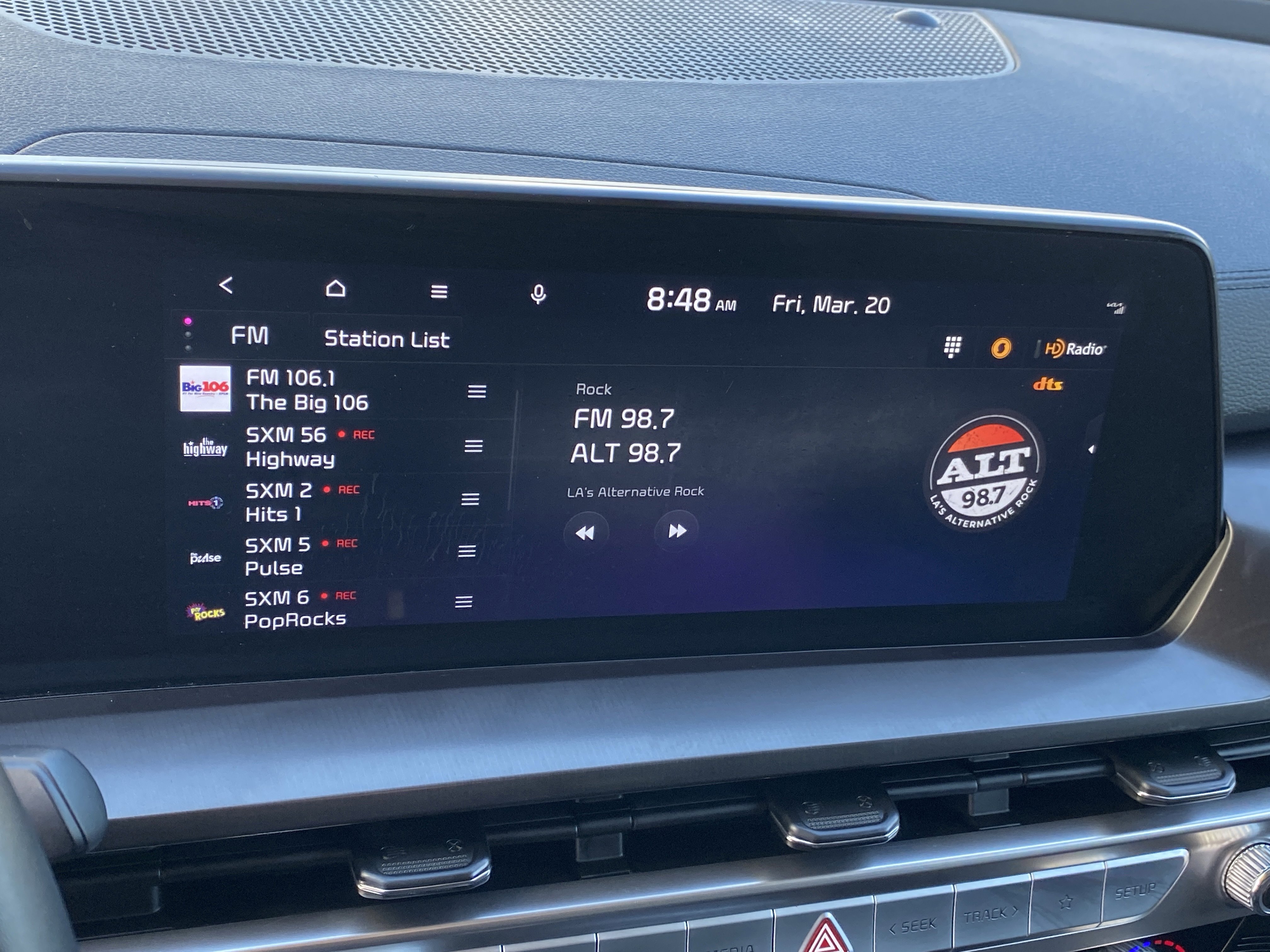 Used 2025 Kia Telluride S image 21