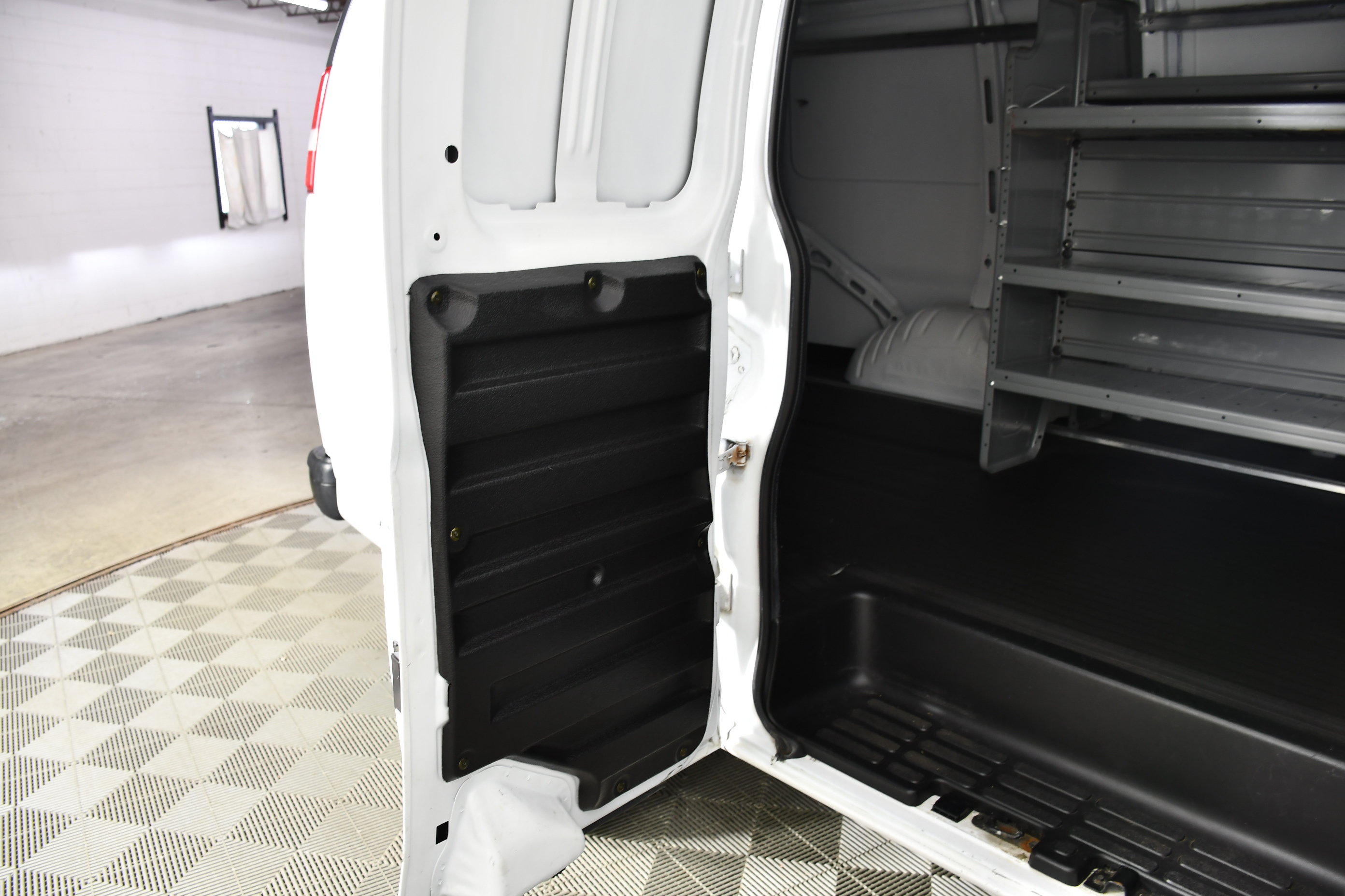 Used 2020 Chevrolet Express 2500 w/ Driver Convenience Package RWD image 45