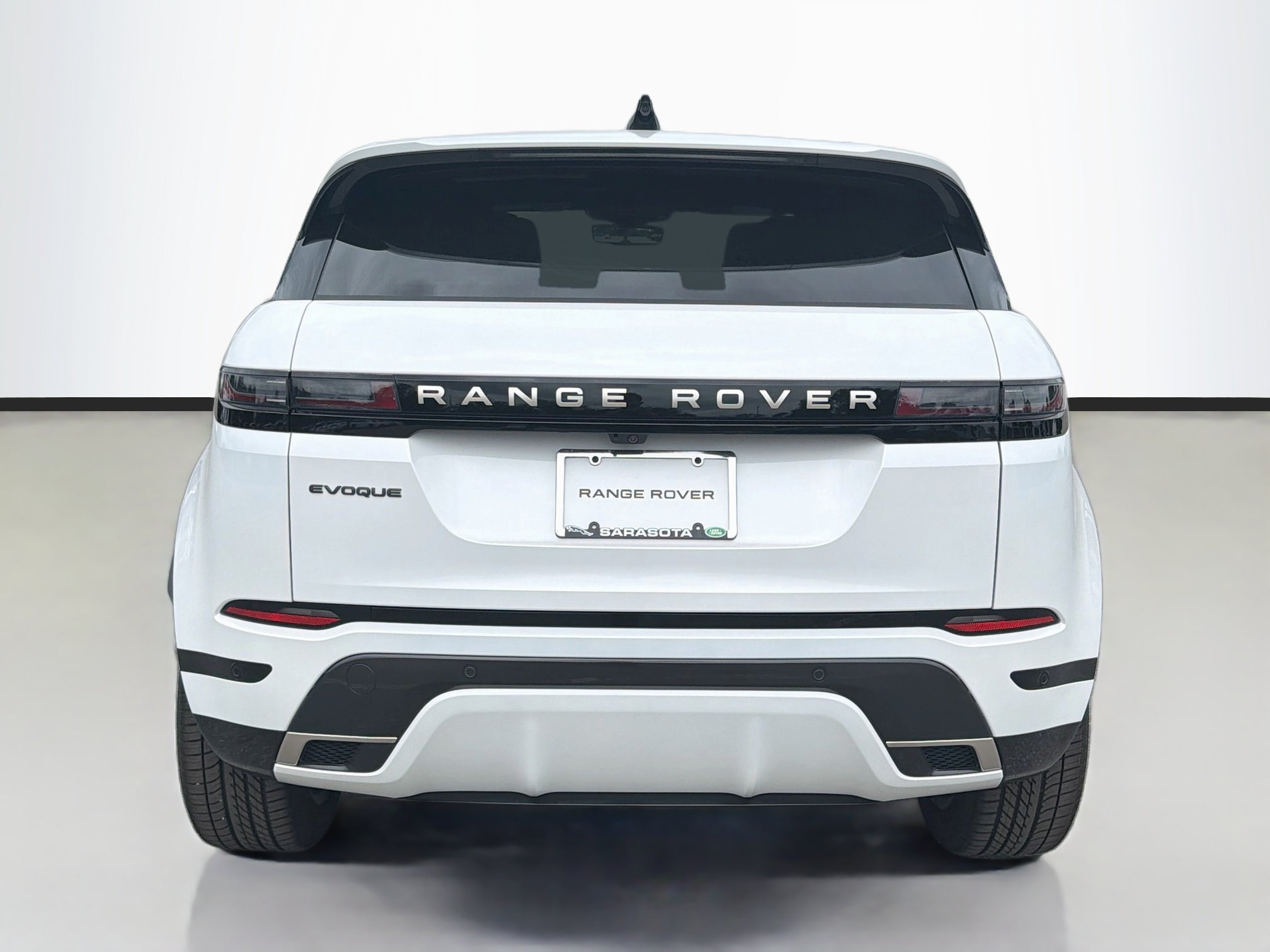New 2026 Land Rover Range Rover Evoque Hoxton AWD/4WD image 4