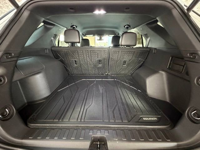 Used 2024 Chevrolet Equinox RS w/ LPO, Floor Liner Package AWD/4WD image 11