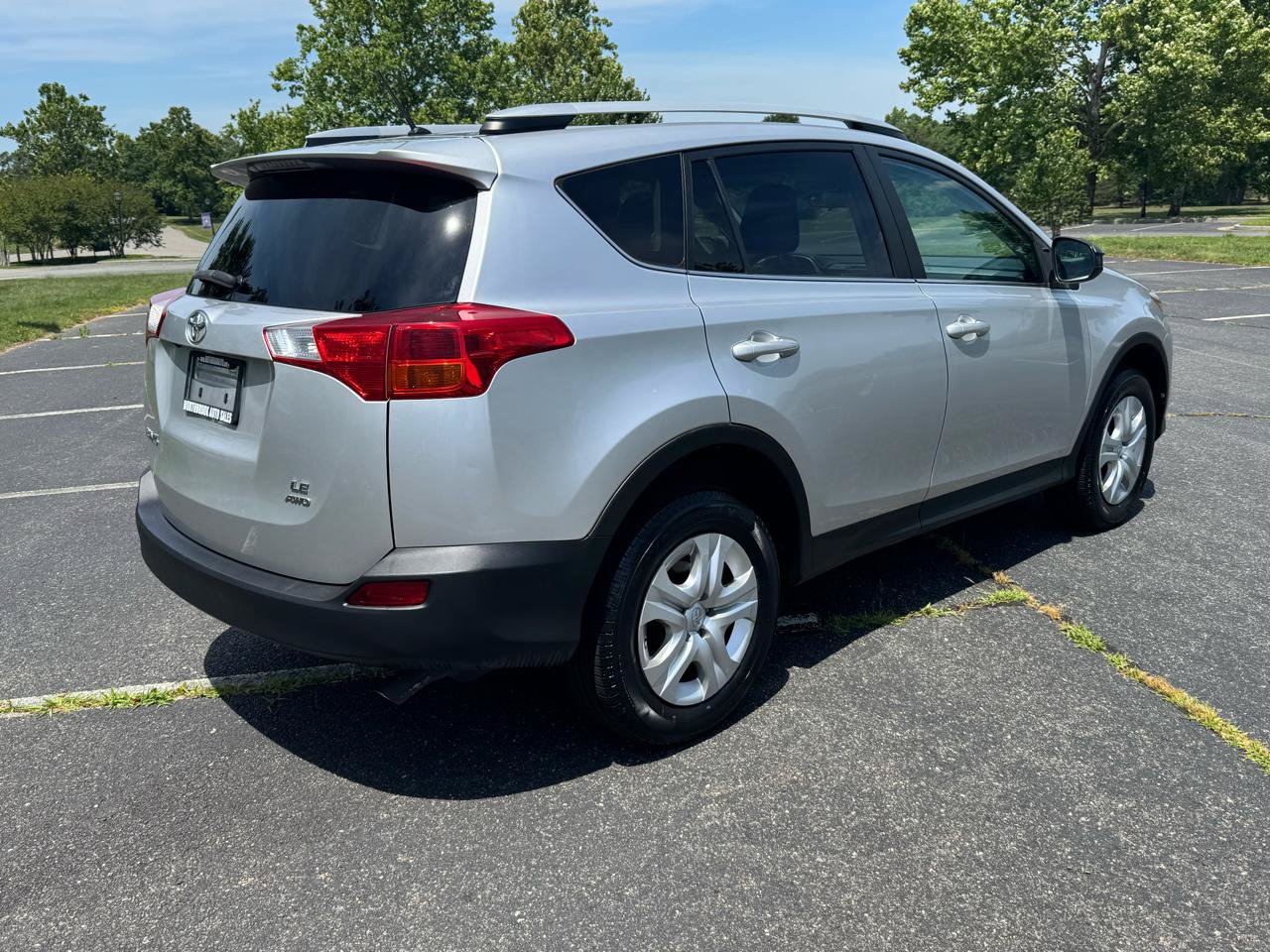 Used 2013 Toyota RAV4 LE AWD/4WD image 16