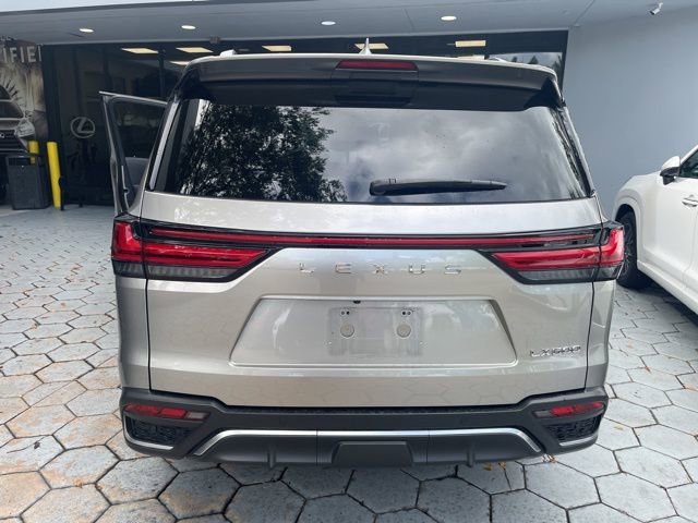Used 2024 Lexus LX 600 F Sport image 6
