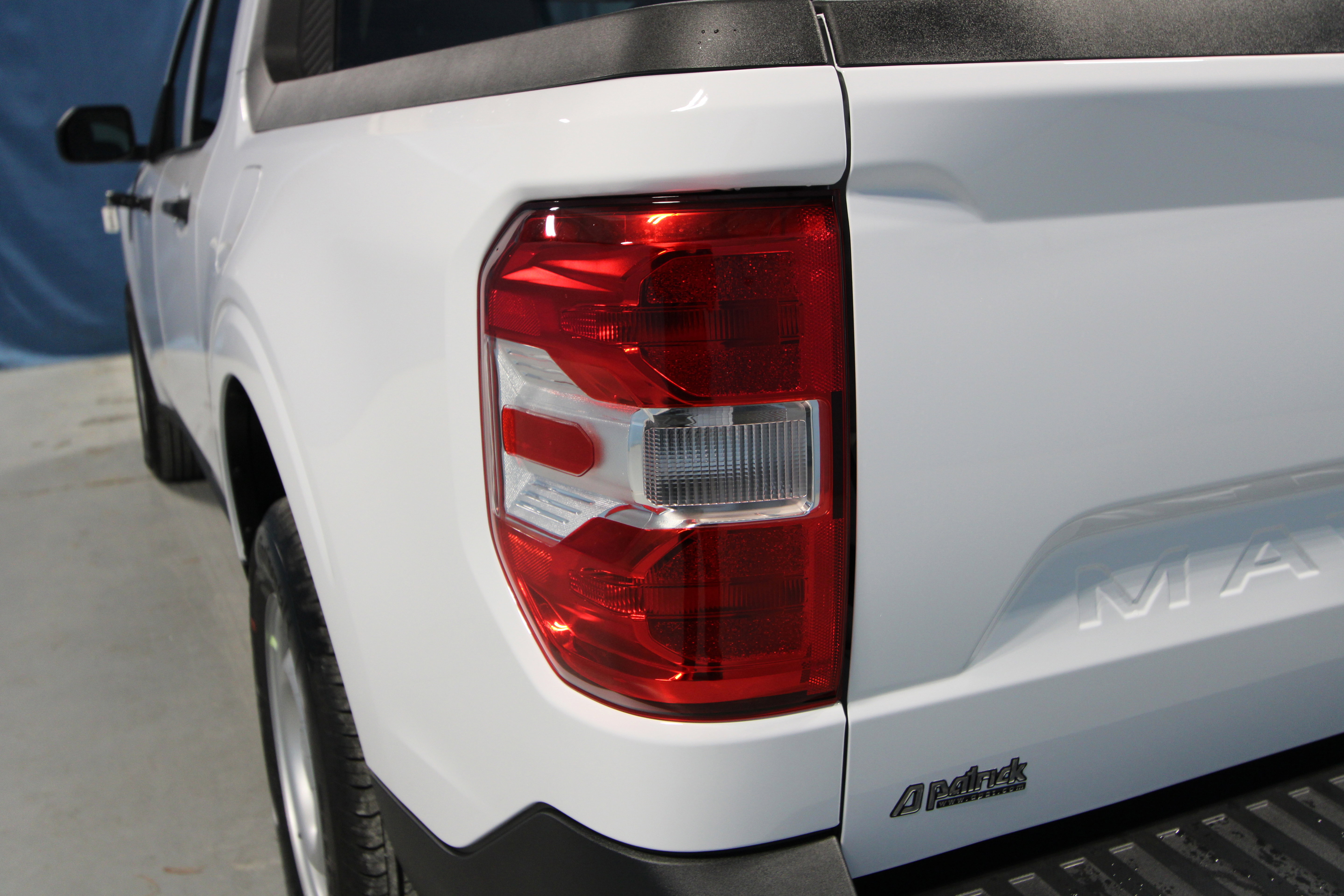 New 2025 Ford Maverick XL image 32