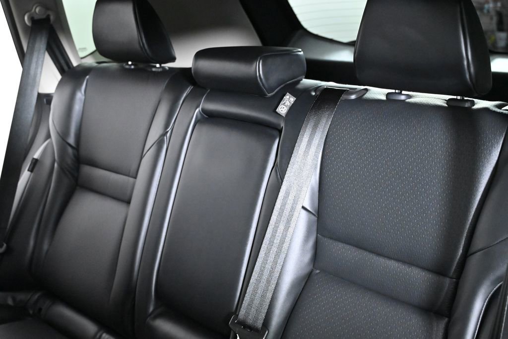 Used 2022 Nissan Rogue SV w/ SV Premium Package image 27