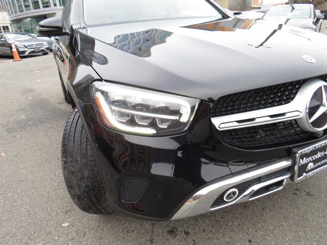 Certified 2022 Mercedes-Benz GLC 300 4MATIC Coupe image 25