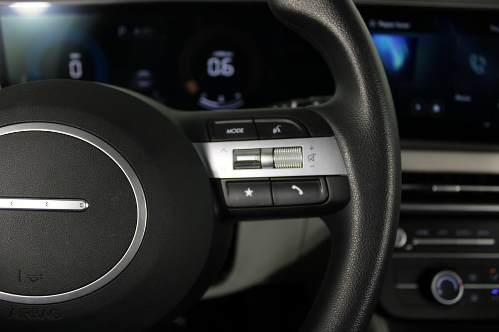 Certified 2026 Hyundai Tucson SE FWD image 26