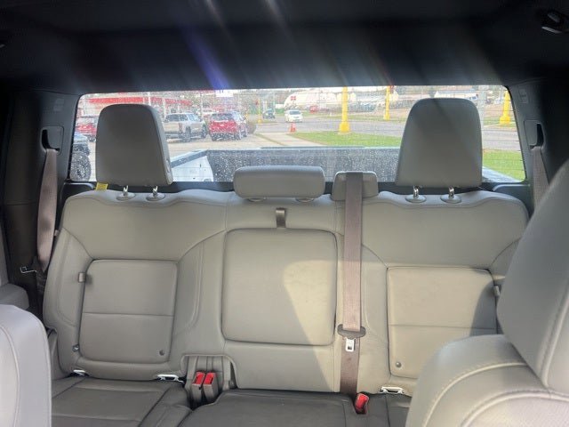 Certified 2023 GMC Sierra 1500 SLT w/ X31 Off-Road Package image 36