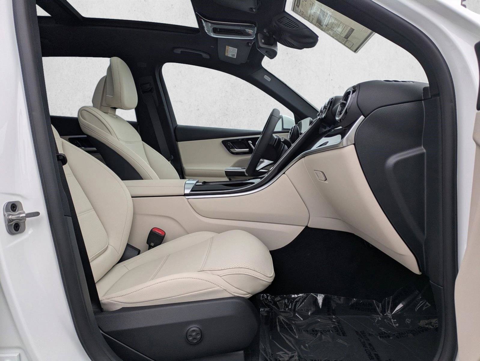 New 2026 Mercedes-Benz GLC 300 4MATIC image 22