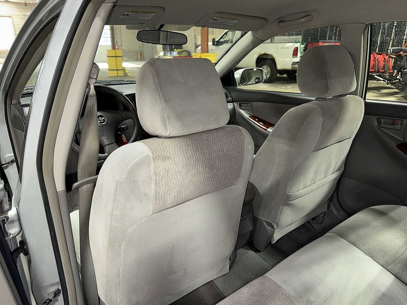 Used 2007 Toyota Corolla LE FWD image 24