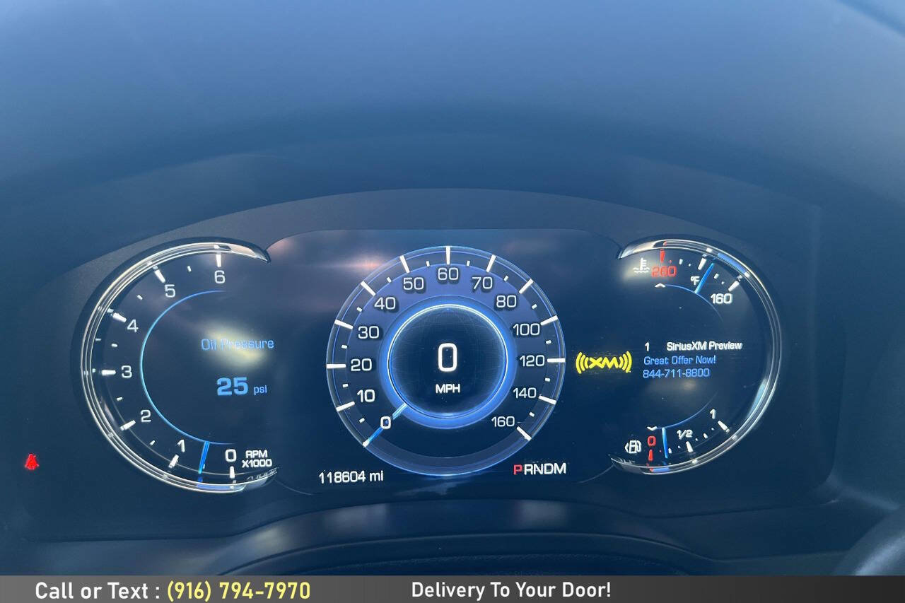 Used 2016 Cadillac Escalade Luxury AWD/4WD image 21