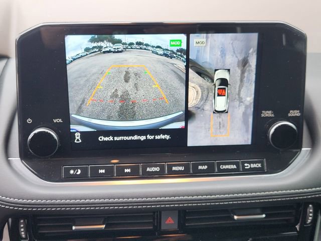 Certified 2022 Nissan Rogue Platinum w/ Head-Up Display Package image 15