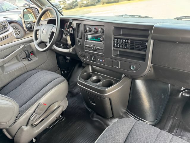 Used 2025 GMC Savana 2500 w/ Driver Convenience Package RWD image 17
