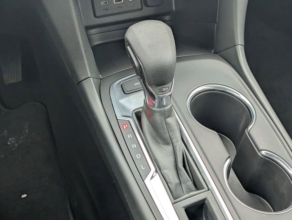 Used 2024 Chevrolet Equinox LS image 31